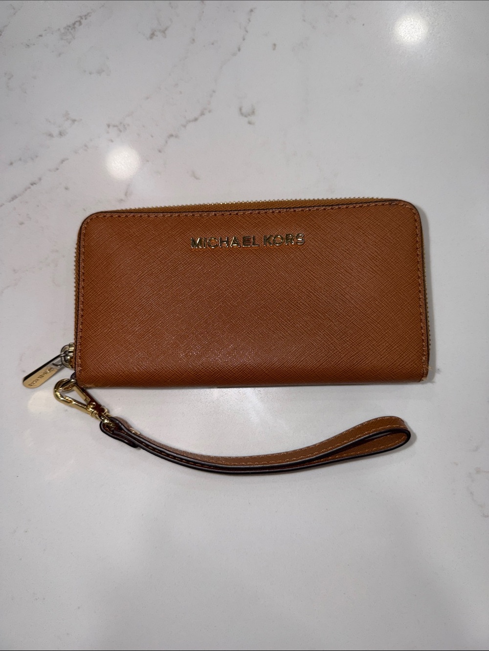 Michael Kors Tan Saffiano Zip Wristlet Card Holder